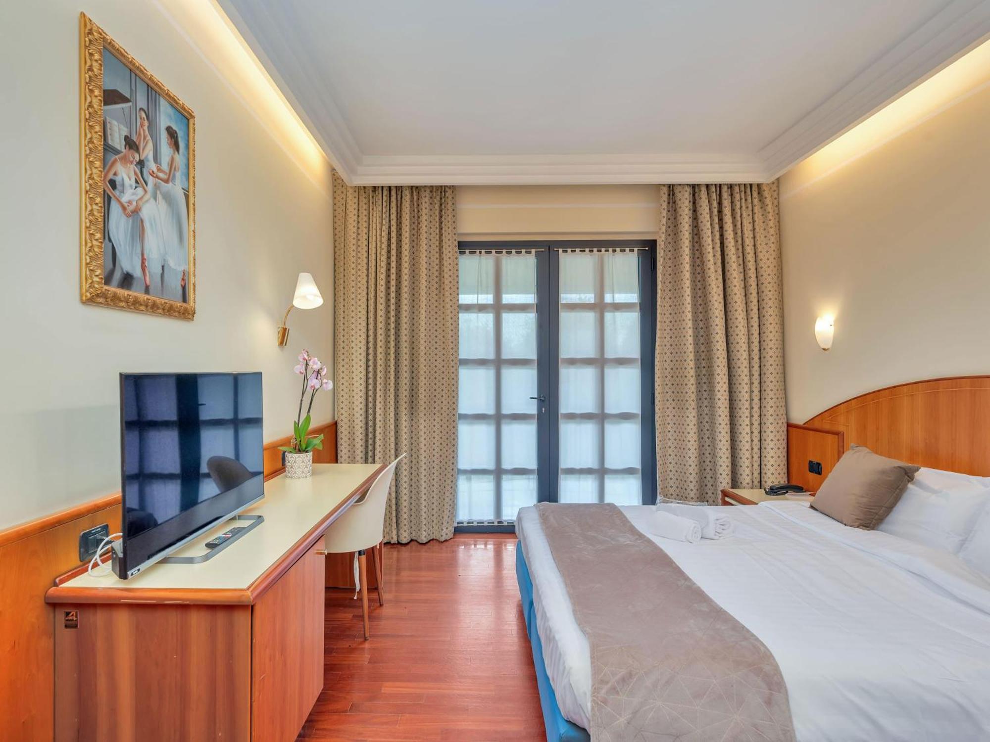 B&B Hotels Hotel Prestige Ornago Exterior foto